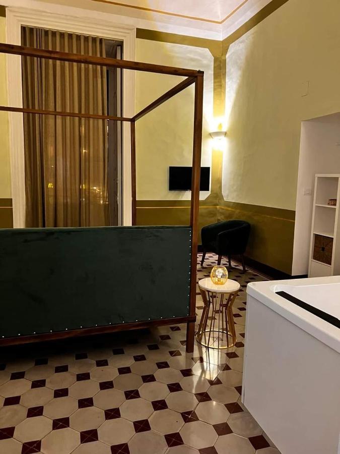 Toscano Palace Luxury Rooms 카타니아 외부 사진