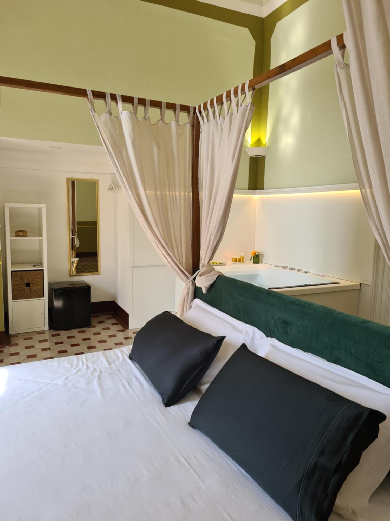 Toscano Palace Luxury Rooms 카타니아 외부 사진