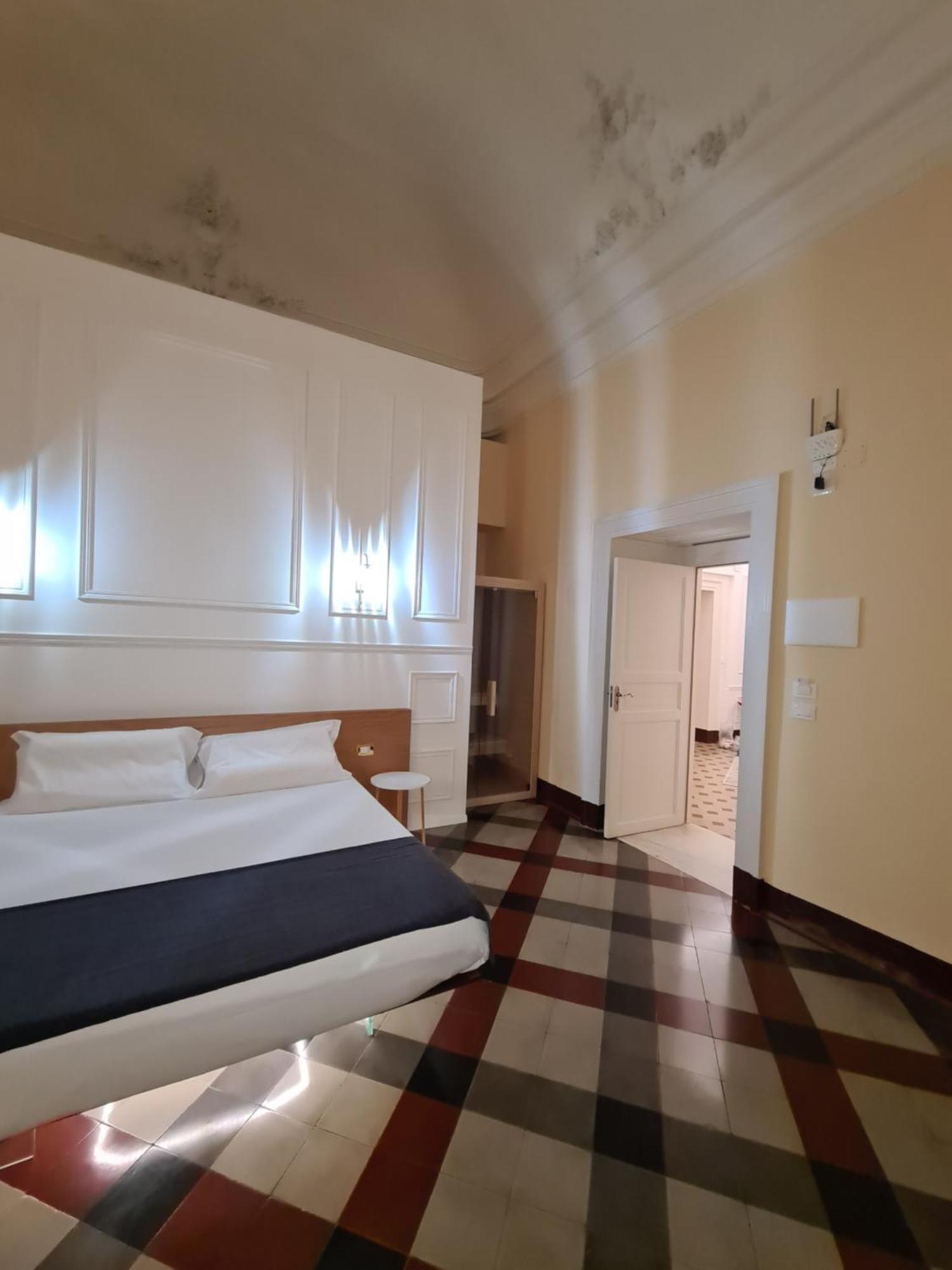 Toscano Palace Luxury Rooms 카타니아 외부 사진